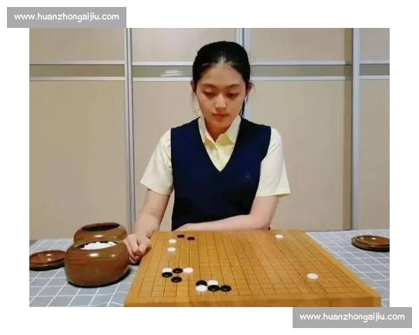 酒都棋香遇芳华 中韩女棋手纹枰论道